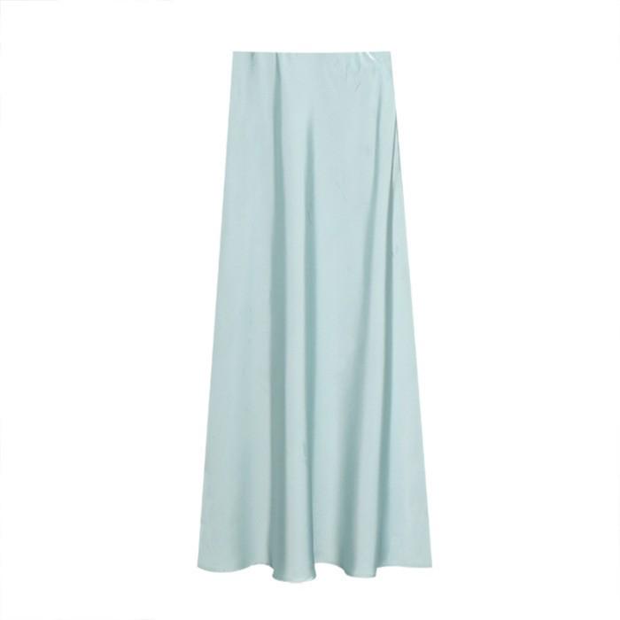 Högmidjekjol i satin med fisksvans – Vår/Sommar 2025 Kollektion