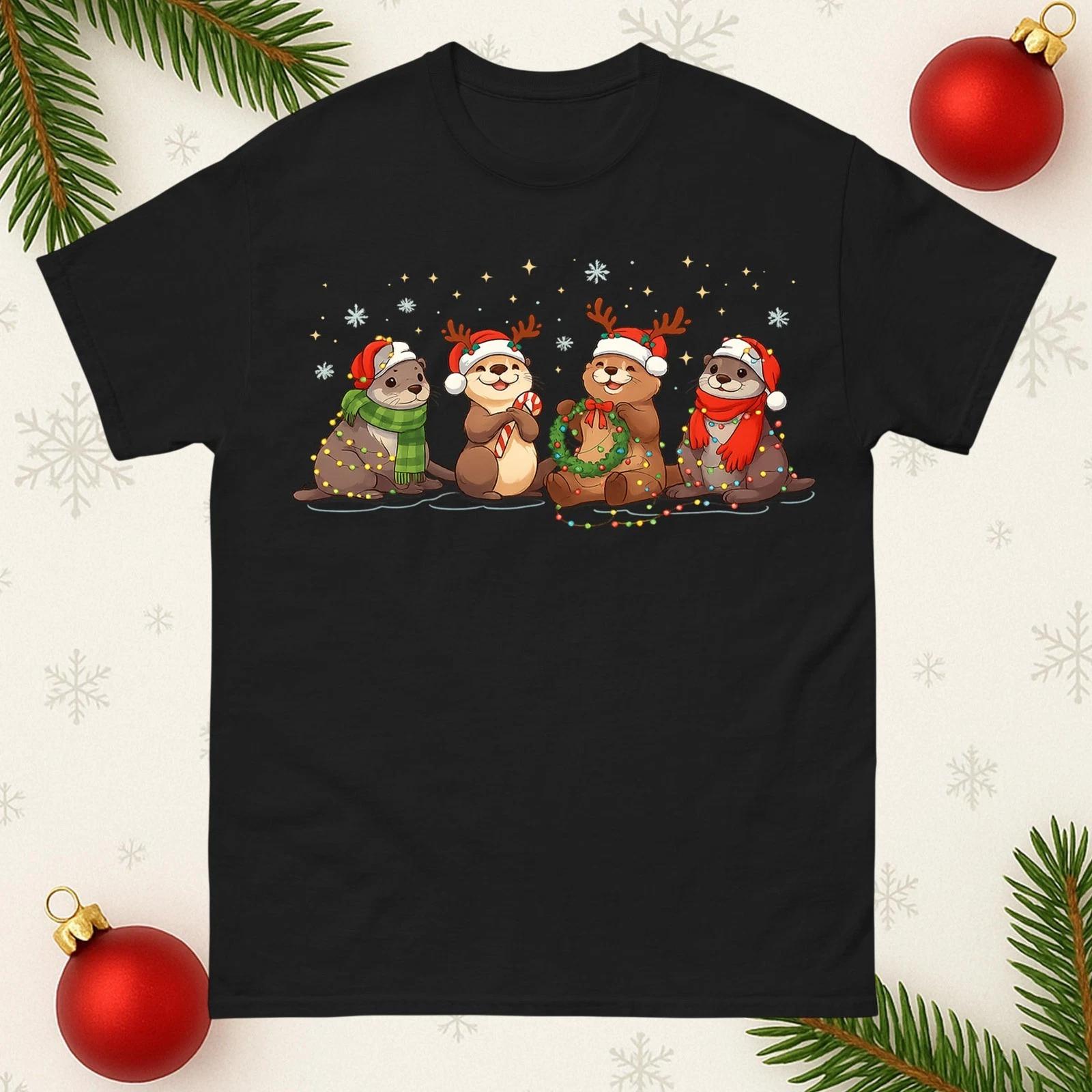 Cute Otter Christmas T-Shirt, Funny Animal Lover Xmas Tee, Festive Otter Family 4XL