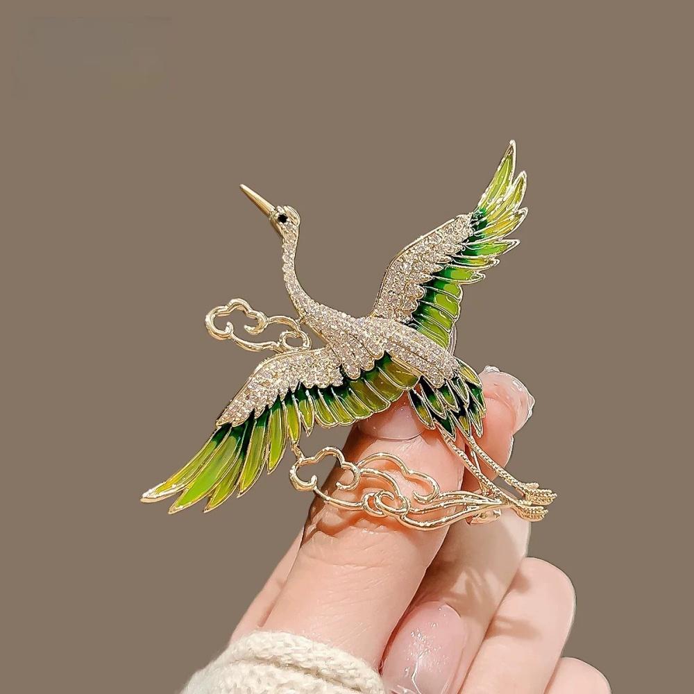 New Chinese Style Geometric Zircon Hollow Cloud Crane Brooch Unique Retro High-end Versatile Silk Scarf Buckle Pin Jewelry Gift золотистый