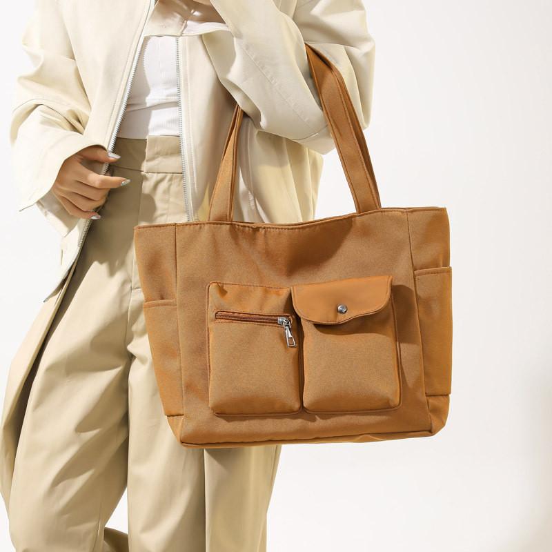 Fashionable Large Capacity Tote Bag For Women Stylish Winter Edition In Black And White