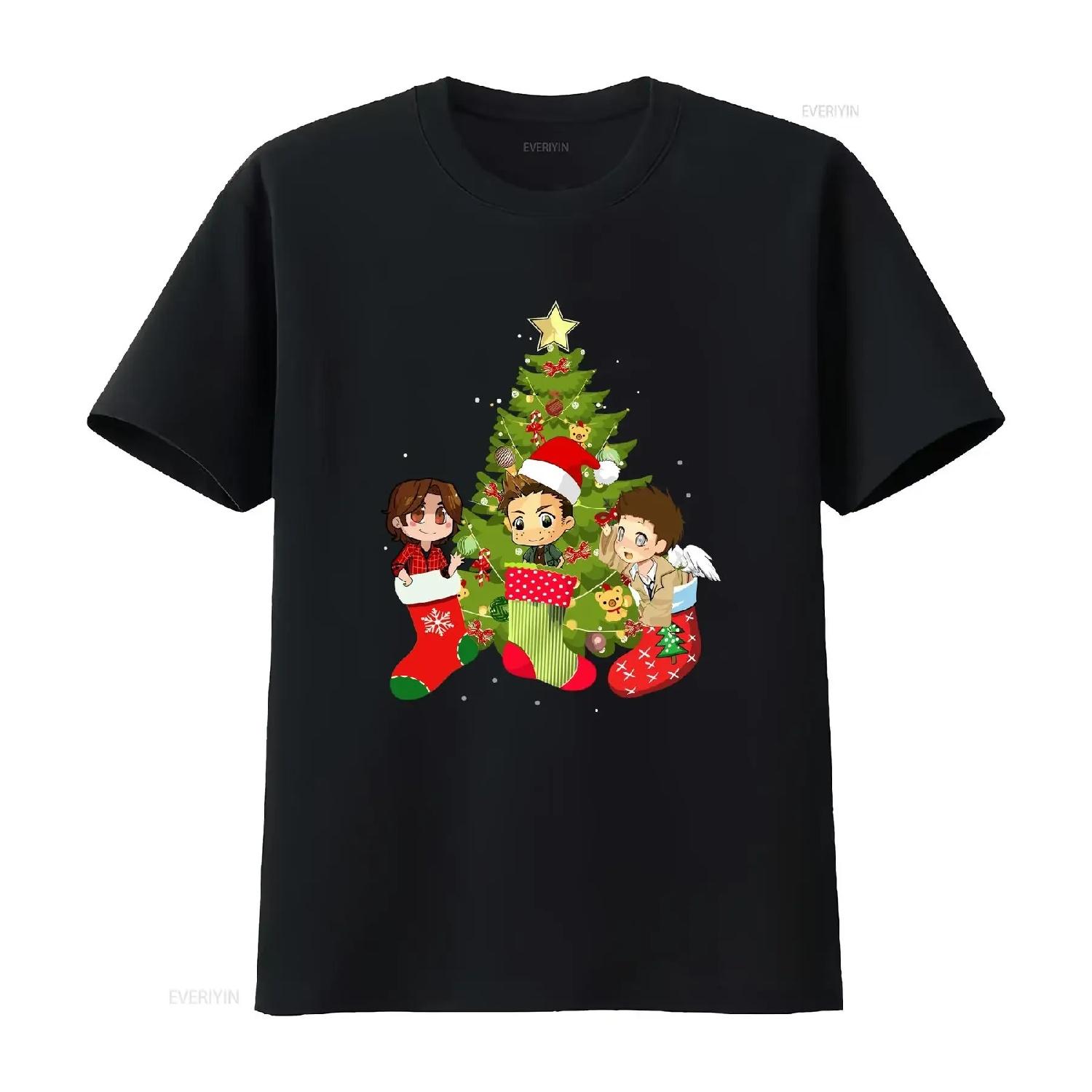 

Merry Christmas Tree Supernatural Characters Chibi T Shirt Winchesters For You And Your Friends vintage Washed graphic S чёрный