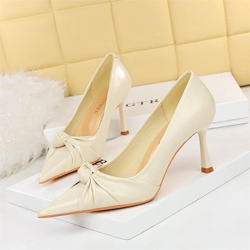 Fashion Elegant Women High Heels Designer Pumps Burgundy Wedding Bridal Pointed Toe Shallow Mouth Butterfly Knot Party Single Shoes