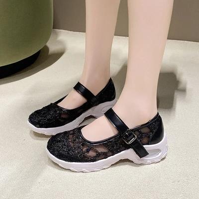 2024 Nuove scarpe sportive da donna in rete comode con fibbia decorate alla moda per abbigliamento esterno, punta tonda, tacco medio basso, scarpe da donna