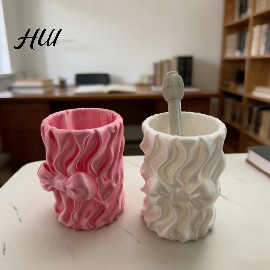 3D Printed Pencil Holder Silk Texture Pen Holder, Desk Organizer for Brushes Stationery And Brushed Cup Makeup Brushes, Ribbon Design Large