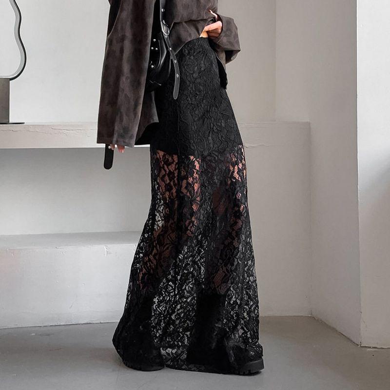 

Lace Perspective Mid Waist Skirt Black S