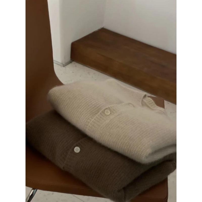 Autumn and Winter New Soft Waxy Knitted Cardigan Women's Round Neck Thickened Loose Versatile Knitted Sweater Jacket Women