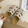 Sandali rétro letterari con fondo piatto da donna 2025 nuove scarpe estive in pelle opaca intrecciata a spina di pesce sandali romani