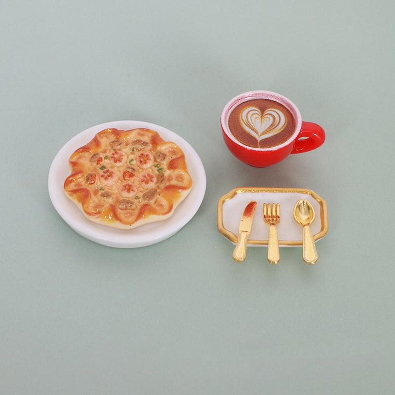 7Pcs/Set Dollhouse Miniatures Cheese Pizza Tableware Mini Cutlery Knife Fork Spoon Set Diy Tableware Doll Accessories