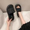 Slippers Women's Summer Wear 2025 New Fashion Thick-bottomed Muffin Sandals Internet Celebrity Super Fire Beach Folds One-word Drag