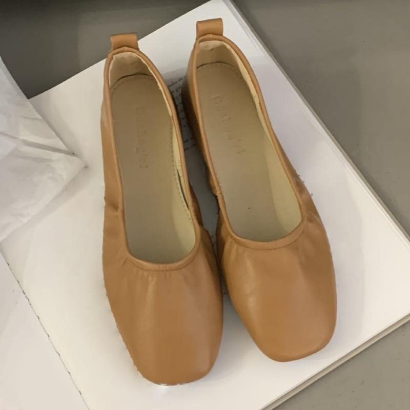 

Fashion Soft Shoes Women Flats Spring Shallow Mouth Slip-on Round Toe Casual Female Sneakers Dress New Dress Comfortable Women Flat Shoe 40