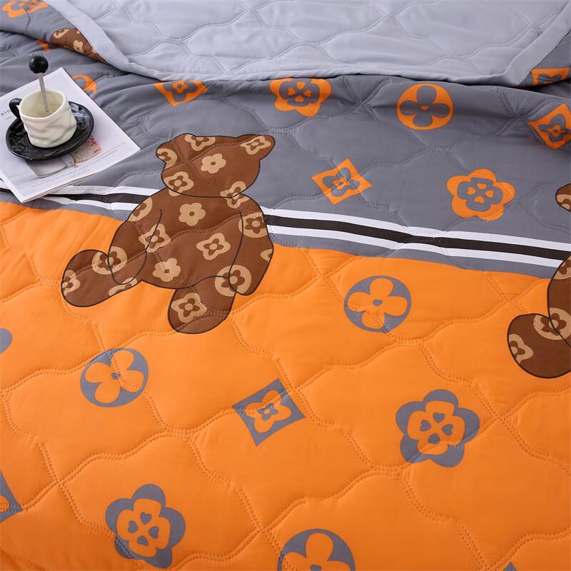 Yuan Zhi Wei Trendy Bear Summer Cooling Quilt