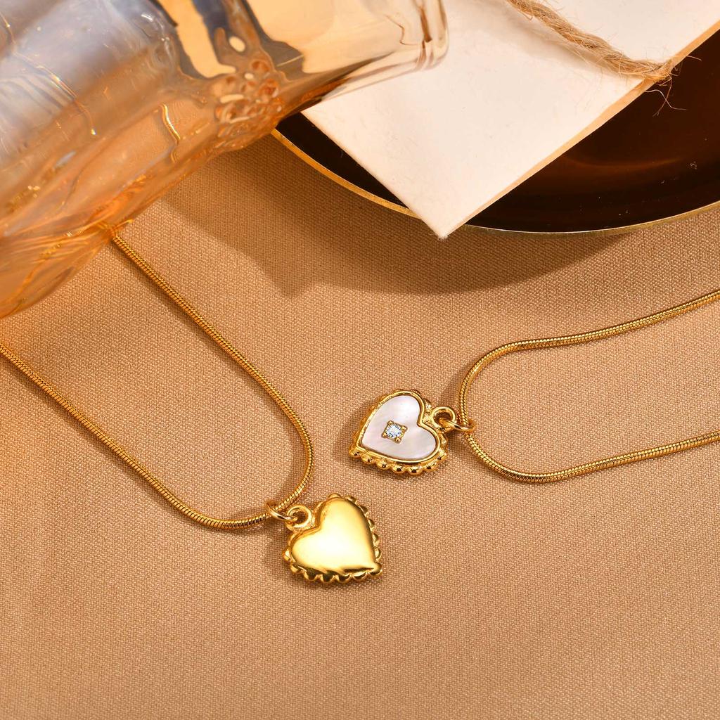Chic Zircon Shell Heart Necklace for Women Stainless Steel Round Snake Chain Pendant Necklaces Valentine's Jewelry Gifts