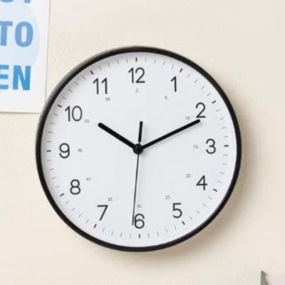 Simple Round Wall Clock 20cm Black