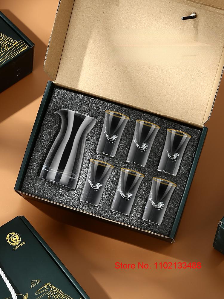 Super Cheap Shot Glasses Set Gift Box European Classic Clear Baijiu Cup Suit 1 Pc Decanter 6 Pc Shot Cup Vodka Liquor Bullet Cup