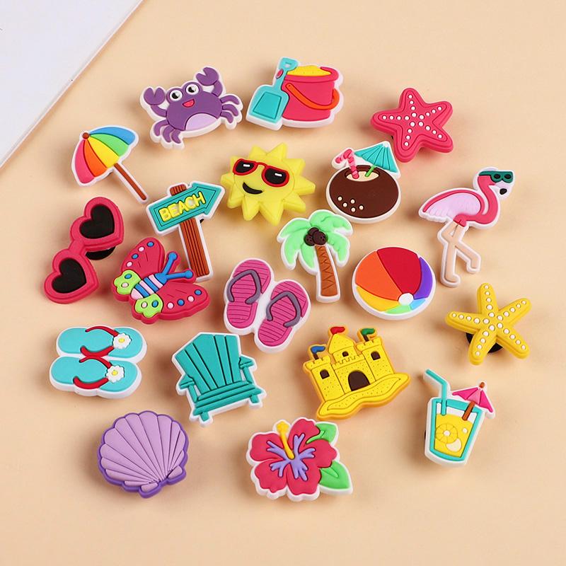 20pcs Summer Beach Theme Shoe Charms Flamingo Coconut Tree Aloha Hawaiian Birthday Party Decoration PVC DIY Shoe Bracelets Gifts