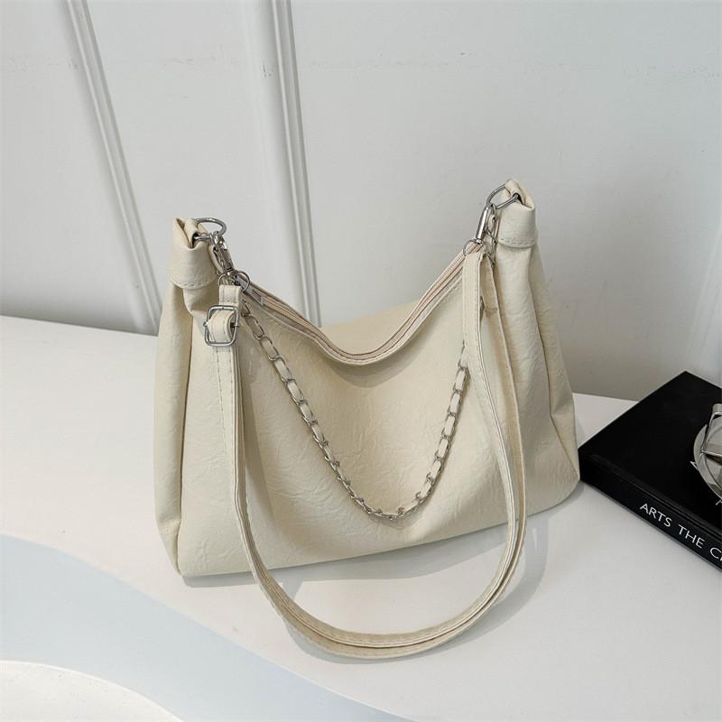 Trendy Pu Leather Shoulder Bag For Women Ideal For Everyday Use In Three Colors