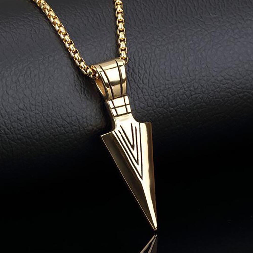 High-End Arrow Necklace for Men and Women, Stainless Steel Pendant with Short Dragon Bone Chain, Retro Jewelry.
