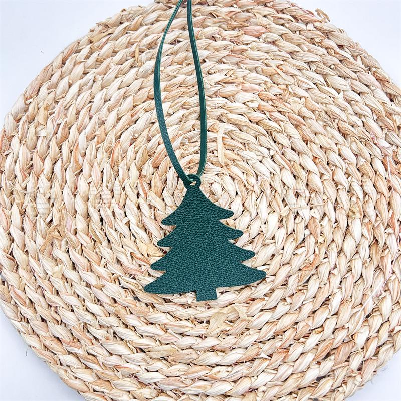 Personalized Christmas Tree Ornament Pendant & Car Key Lanyard