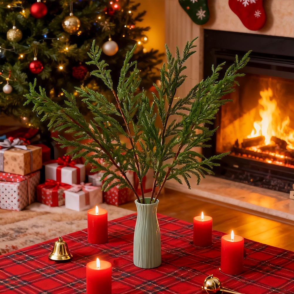 

4pcs With Light String, Without Battery Christmas Lights Norfolk Pine Branch Set, Simulated Plant Festival Atmosphere Decoration CN