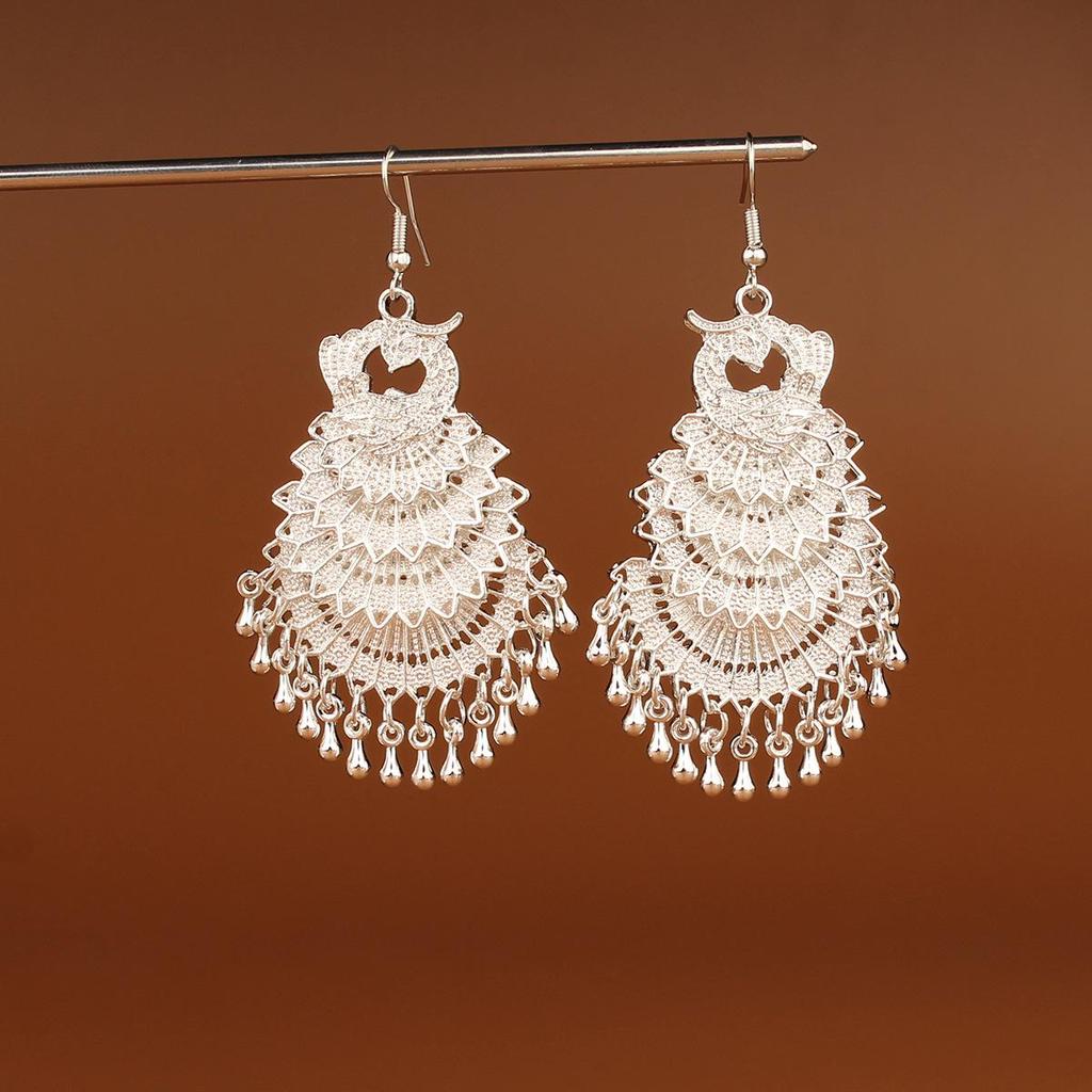 Retro Miao Silver Tassel Earrings: Ethnic Yunnan Long Dangle Women's Jewelry
