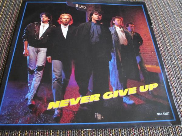 

7inch Record BOULEVARD Never Give Up MCA53297 MCA Records 1988 Canada Pop Used