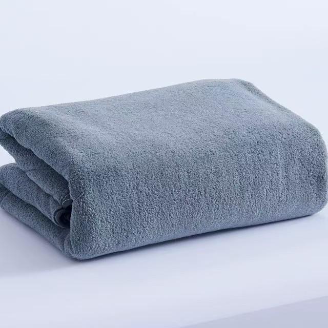 Thick Coral Fleece Absorbent Large Bath Towel - No Shedding, Soft, Home Adult Use 80x160 cm