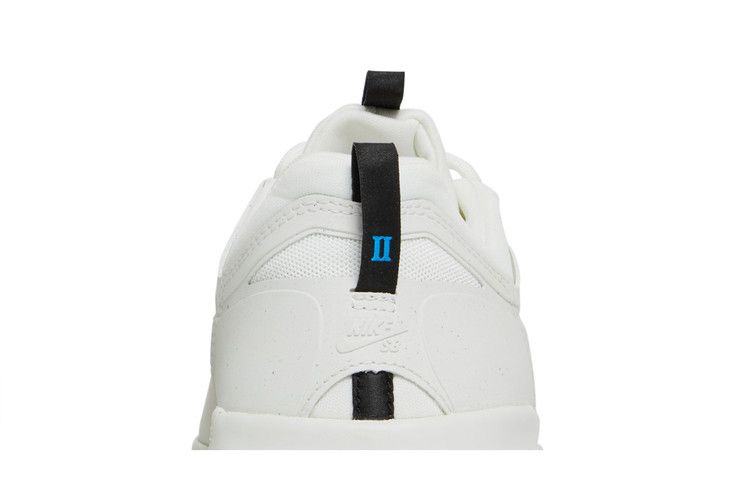 Nike SB Nyjah Free 2 Summit White Chile Red