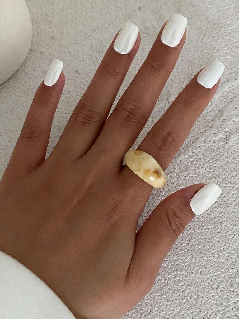 Ingemark Y2K Boho Smooth Resin Finger Rings for Women Trend 2025 New Fashion Simple Geometric Rings Aesthetic Daily Jewelry Gift