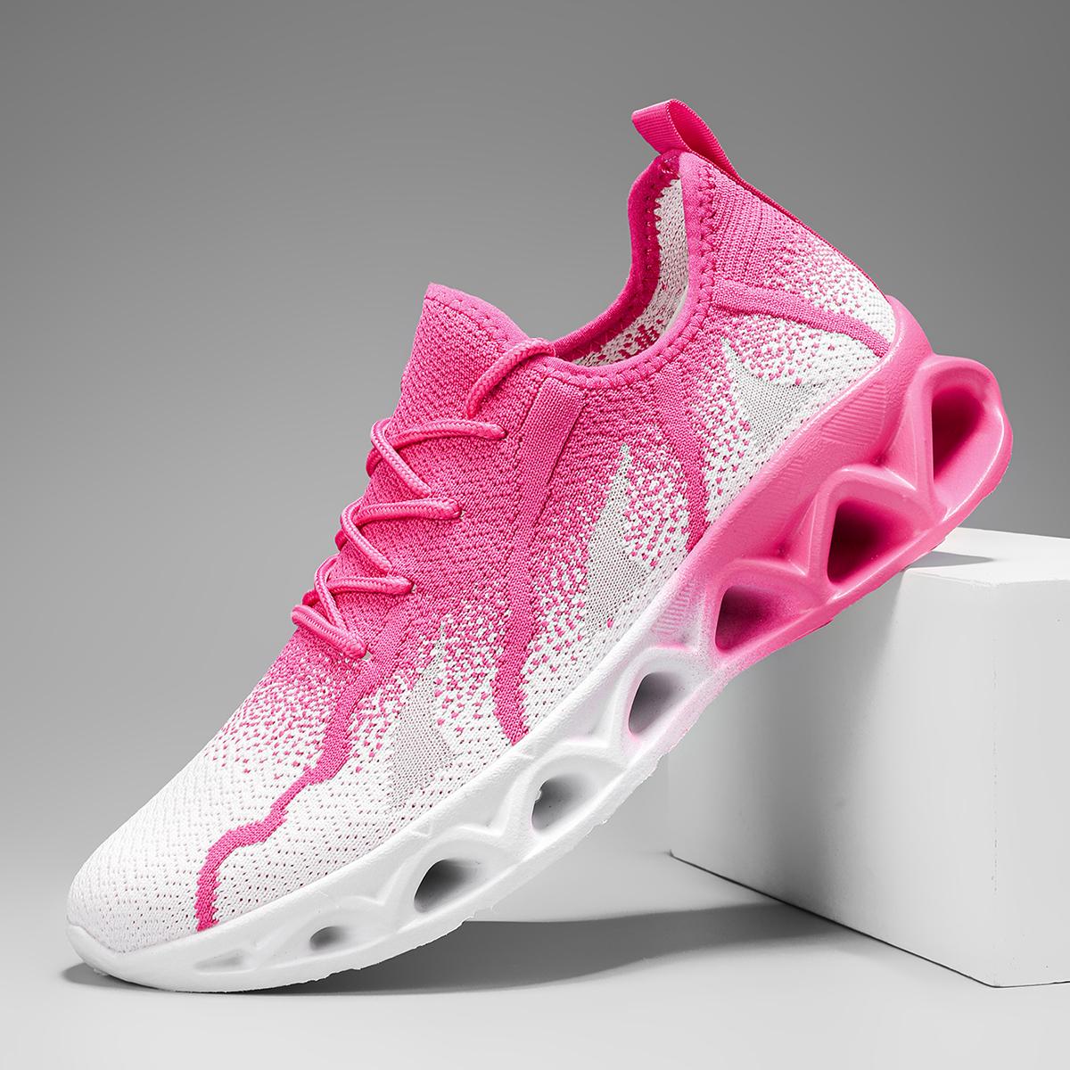 

Men s shoes breathable mesh sports casual running soft sole anti slip and wear-resistant running shoes blade sole 39