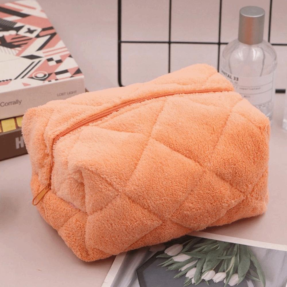 Plush Material Cosmetic Bag Large Capacity Travel Organizer Compact Makeup Bag  Makeup Storage