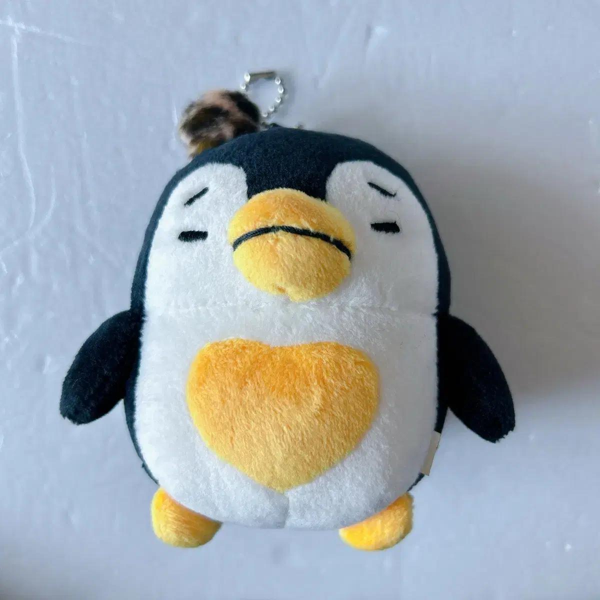 

Junho Unofficial Goods Peng Peng