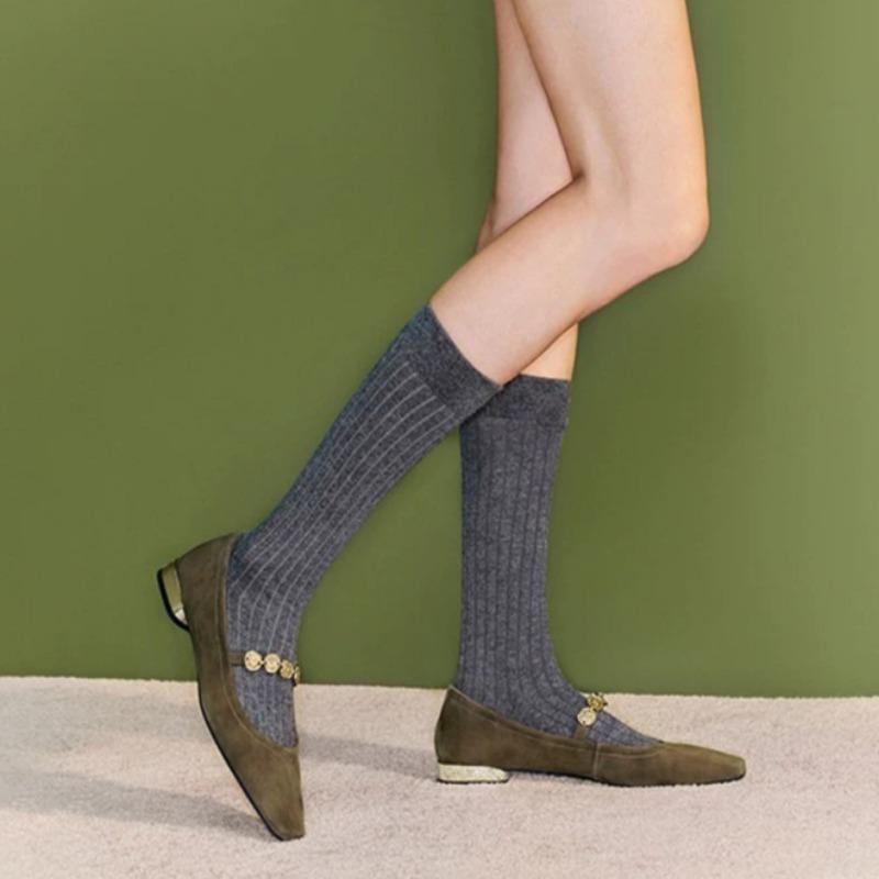 Fashion Low Heel Shoes Women's Fashion Square Head Shallow Mouth Suede Metal Buckle Line with Soft Sole Anti-slip Wear Shoes