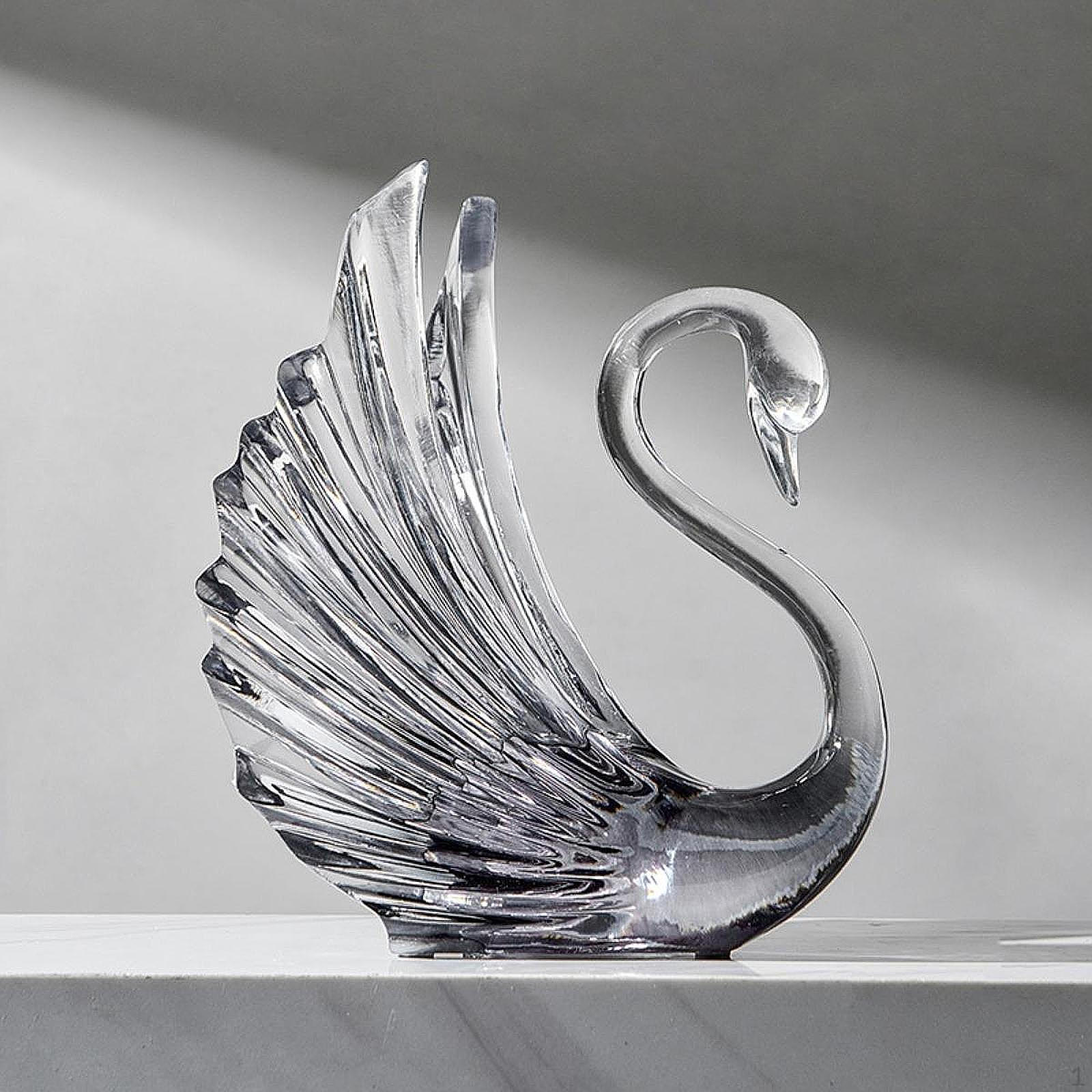 

Скульптура гуся для домашнего декора и украшения торта Gray 15x18x23cm