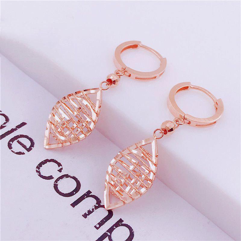 Exquisite Rose Gold-Plated Women S Versatile Pure Russian 585 Purple Gold Personalized Classic Colored Gold Rhombus Hollow Ear Buckle