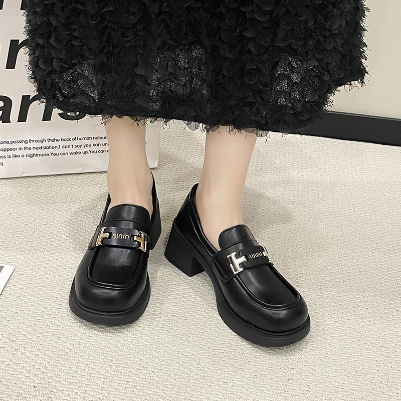 JK small leather shoes women's college style thick heel leather surface metal buckle women's new autumn black single shoes