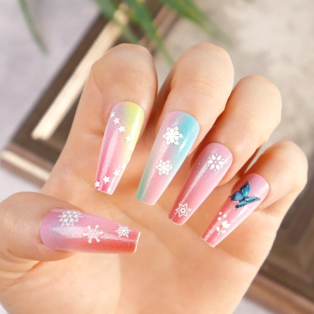 30 listů Vánoční samolepky na nehty Samolepící 3D Bílé obtisky na nehty s bílými vločkami Vánoční potřeby na nehty Vánoční Manikúra Posuvníky