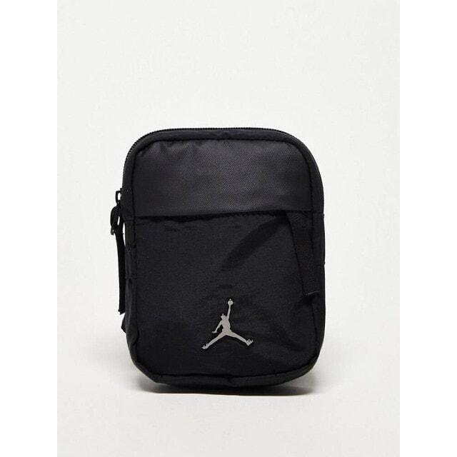 

Черная слинговая сумка Jordan Airborne