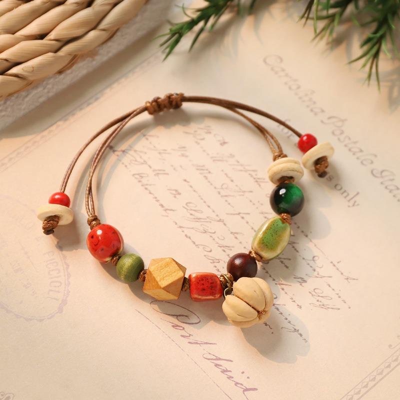 Retro Natural Plant Fruit Bracelet Hand Woven Acorn Hand Rope Women's Niche Literary Bracelet