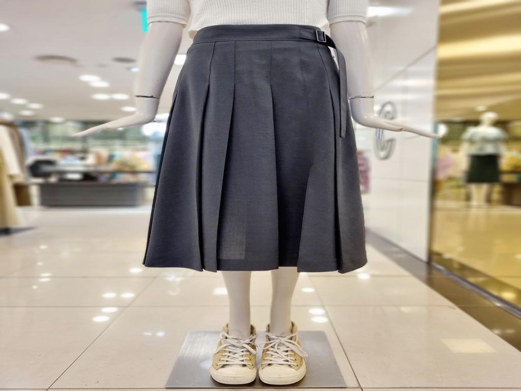 CC Collect Unbalanced Pleated Skirt E252MSD136