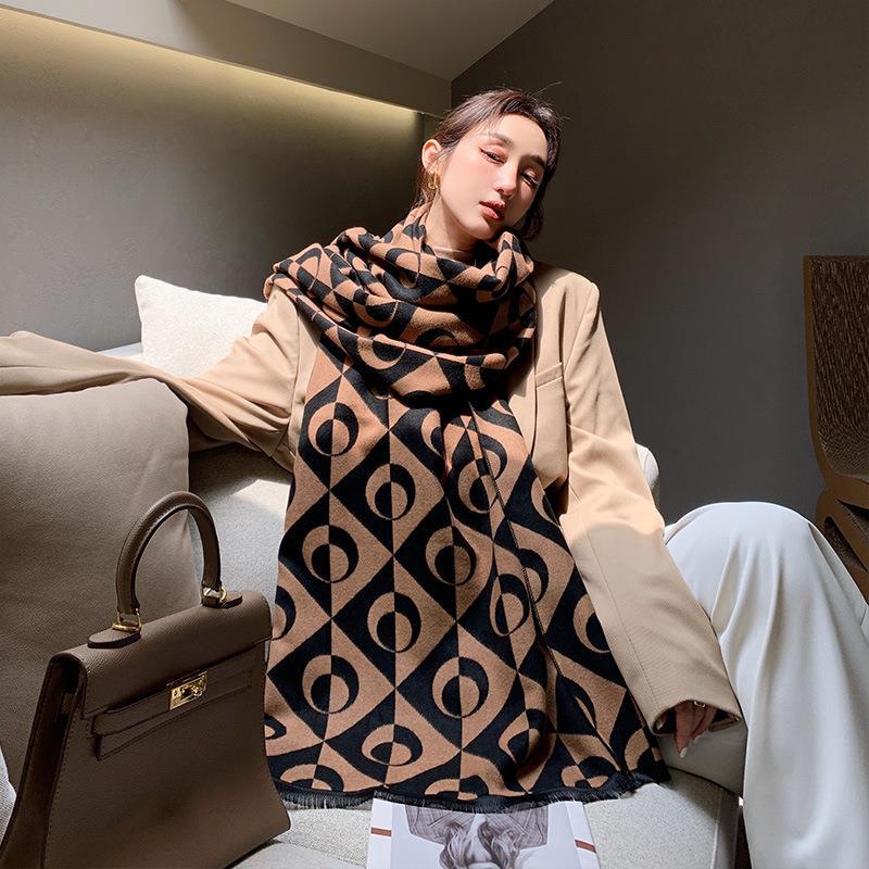New imitation cashmere scarf for women Korean version black and white fashionable  warm thickened cold proof air-conditioned, tasseled shawl