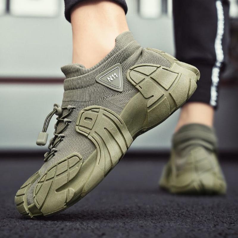 Mode Hohe Qualität Herrenschuhe 2025 Neue Sommer Atmungsaktives Mesh Plateau-Sneaker für Herren Outdoor-Sport Freizeit Socken Trendschuhe Herren