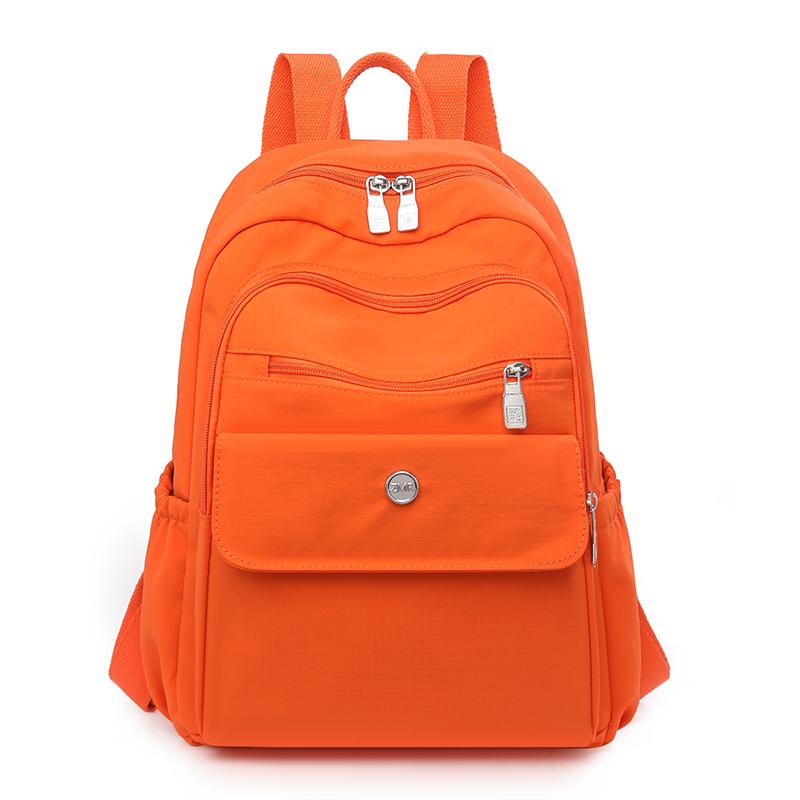 Einfarbiger Rucksack Große Kapazität Outdoor-Reisetasche Studenten Leichter Pendlerrucksack