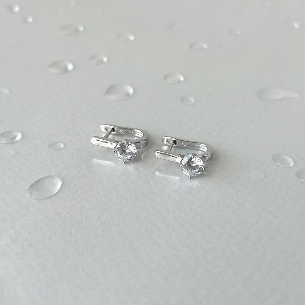 Silverörhängen med cubic zirconia (2138839)