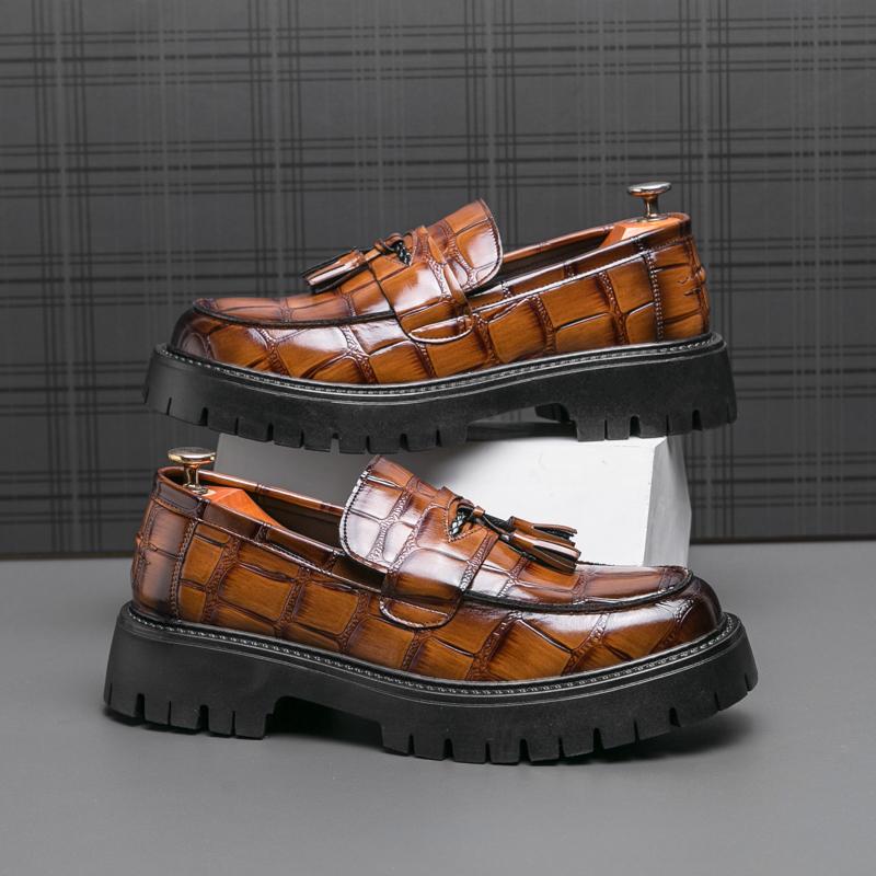 New Original Design Tassel Men's Leather Shoes Thick Bottom Dress Shoes Casual Korea Style Gentleman Office Oxford Shoes Loafers