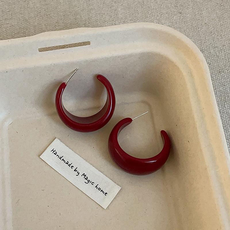 Elegante C-förmige Harz-Creolen für Damen - Koreanische Mode, vielseitig und stilvoll