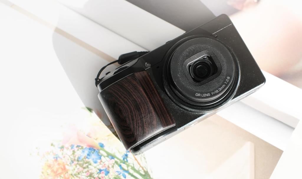 SHOTEN Camera Wood Grip for Ricoh GR IV, Ebony Wood Hand Grip, Natural Wood, Lightweight, Non-Slip, GR4-GP (Focus Workshop)