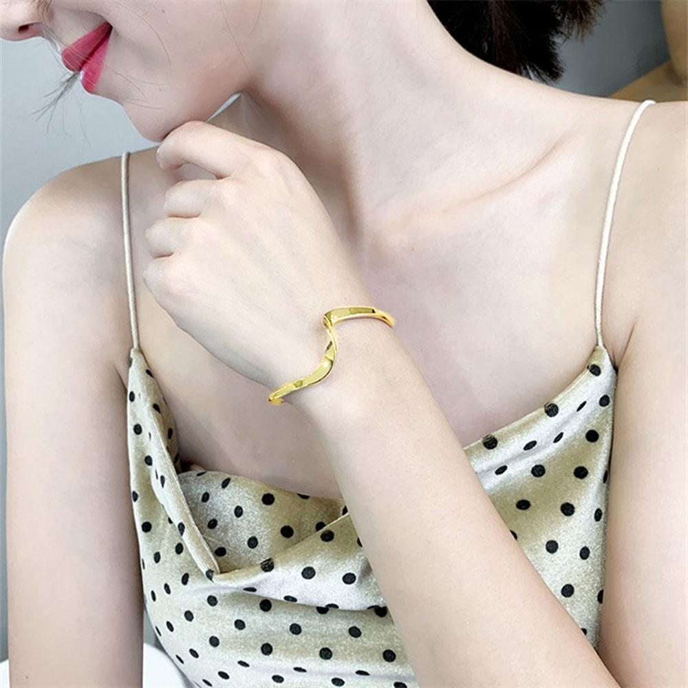 Trendy Fashion Adjustable Arc Bending Girls Opening Bangle Jewelry Simple Bracelet Women Gift