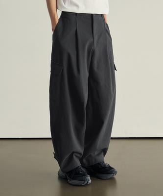 ROTEMBER [Daily Room X Rotember] Balloon Leg Mill Wide Cargo Pants [Charcoal]