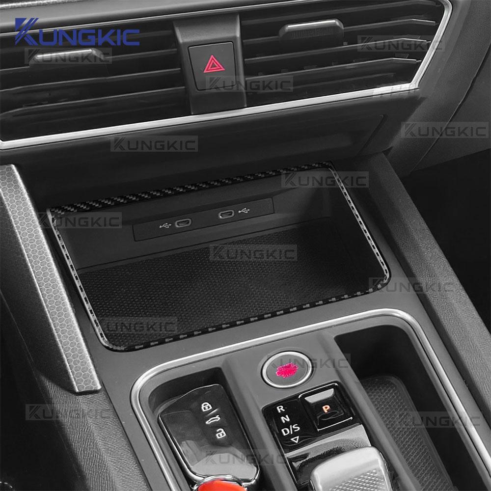 For Seat Leon MK4 Cupra Leon Cupra Formentor 2020-2025 2025 2025 Soft Carbon Fiber Sticker LHD RHD Car Wireless Charging Frame
