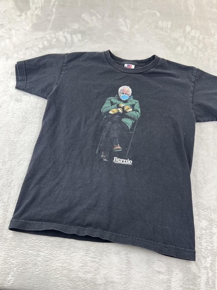Bernie Sanders Meme Shirt Mens Small Black Political Graphic Tee MADE IN USA Unisex T-Shirt S